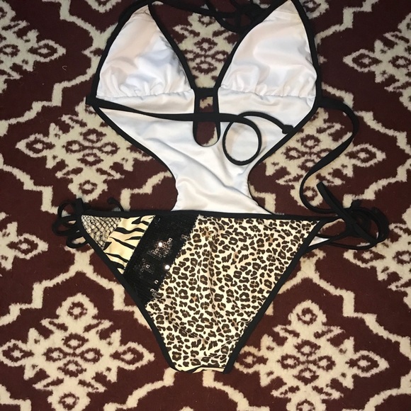 Guess sequin leopard monokini - Picture 3 of 5
